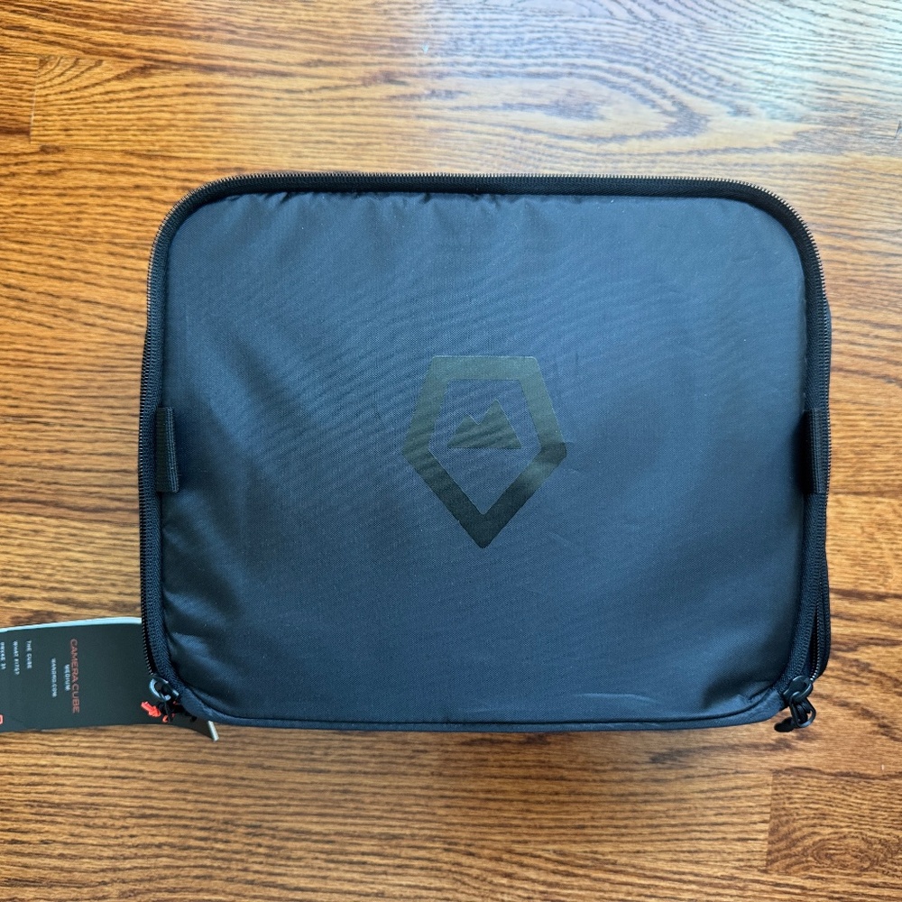 Wandrd Medium Camera Cube